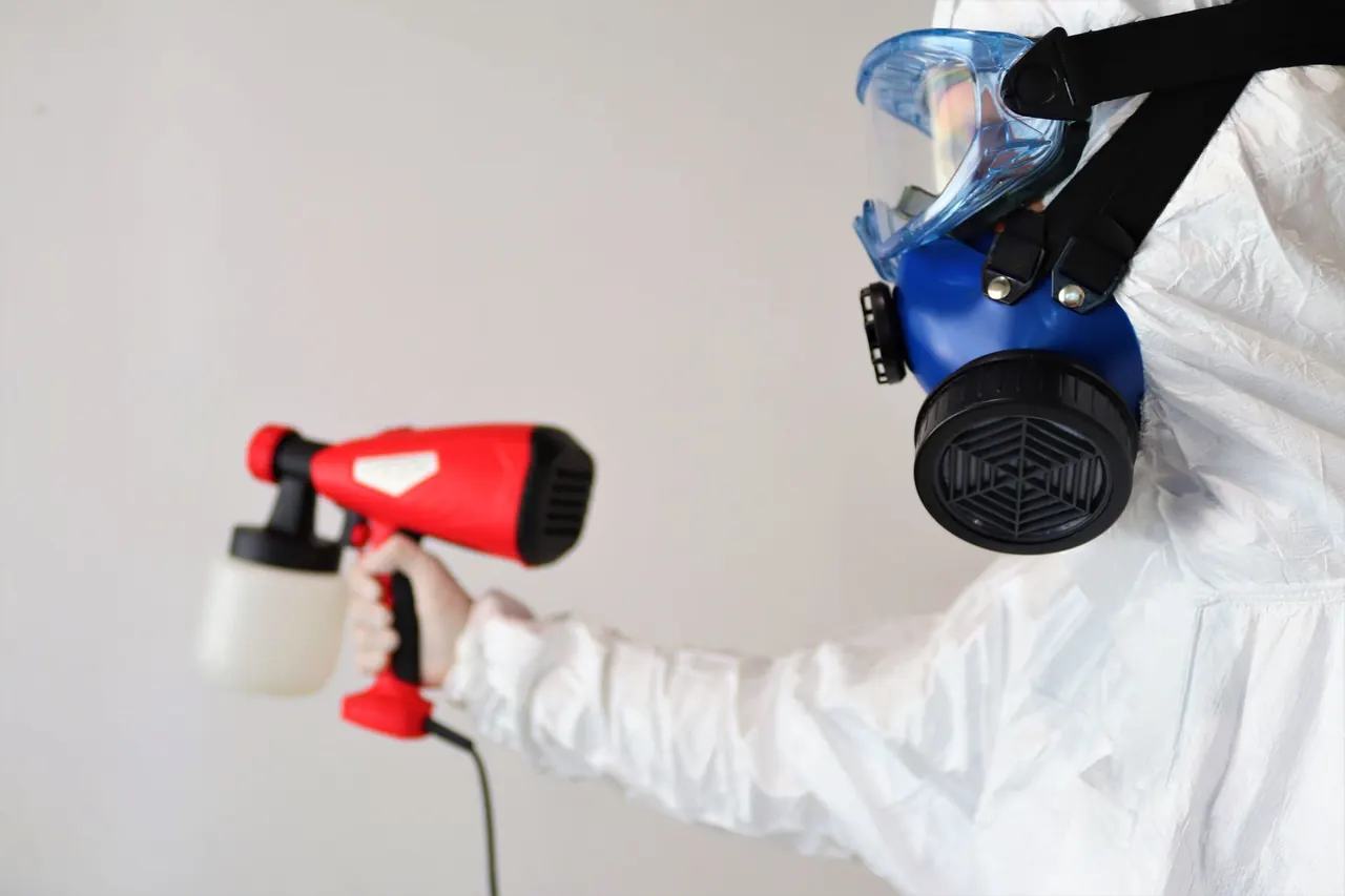 Experienced Odor Removal Services professional